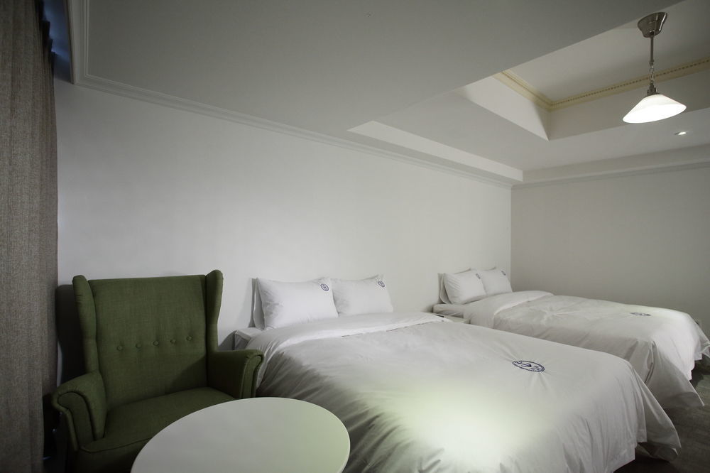 Hillside Hotel Busan Bagian luar foto