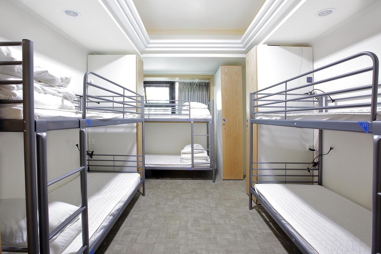 Hillside Hotel Busan Bagian luar foto