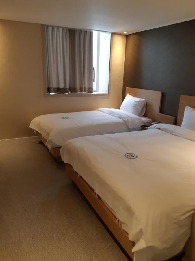 Hillside Hotel Busan Bagian luar foto